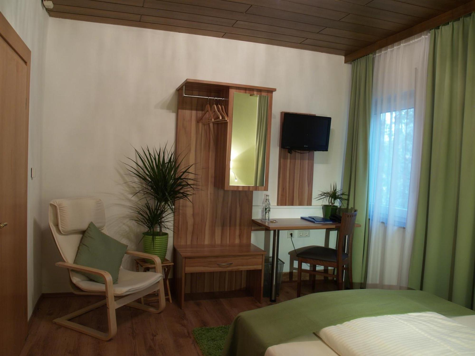 Hotel Smart-Inn Erlangen Exterior photo