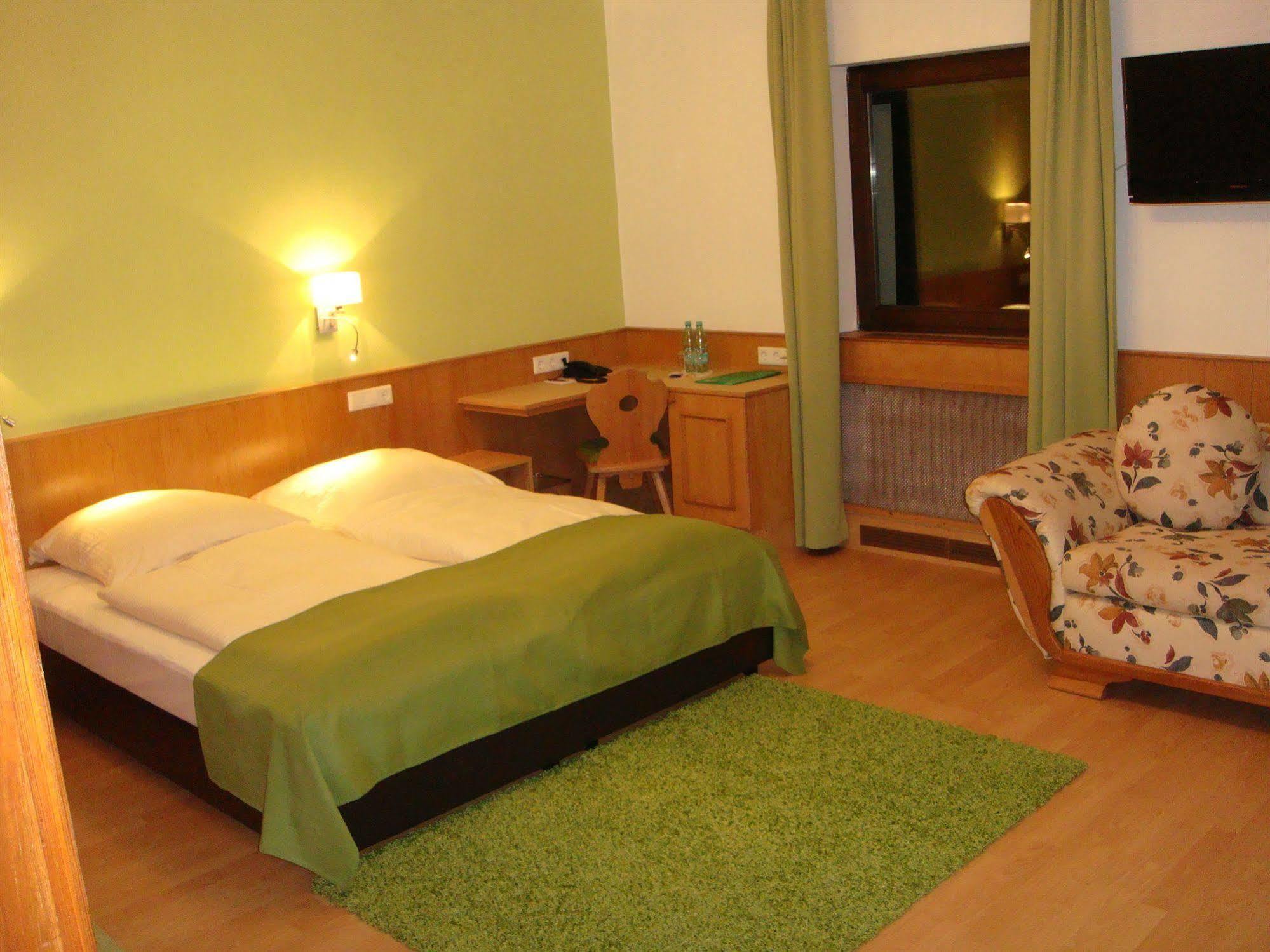 Hotel Smart-Inn Erlangen Exterior photo
